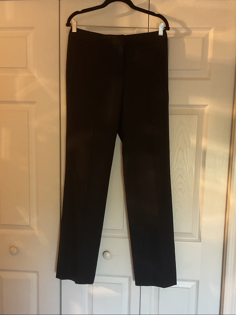 Elie Tahari Navy, brand new never worn Boot Cut Dress Pants 8